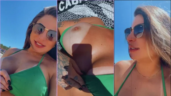 XXX Kelly Valim con dedos en el coño carnoso